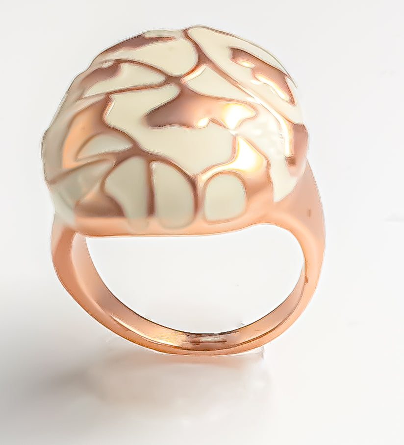 Introducing Raani's Petal Promise, a copper colour broad band statement ring that exudes elegance and sophistication.  This stunning piece is designed to captivate with its unique blend of contemporary artistry and timeless beauty