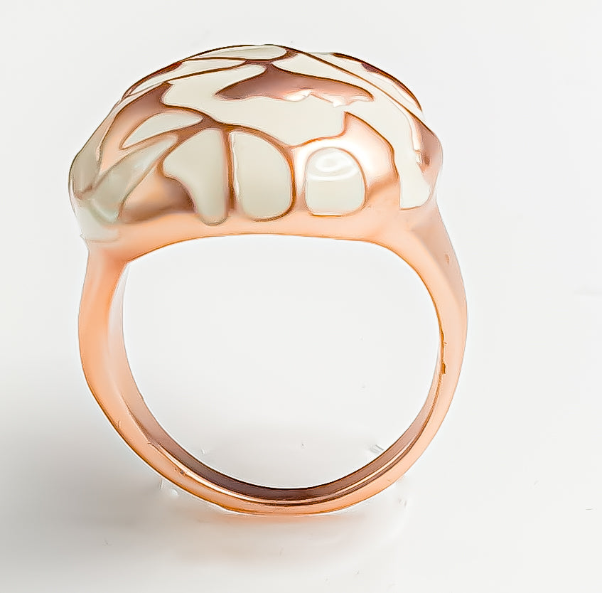 Introducing Raani's Petal Promise, a copper colour broad band statement ring that exudes elegance and sophistication.  This stunning piece is designed to captivate with its unique blend of contemporary artistry and timeless beauty