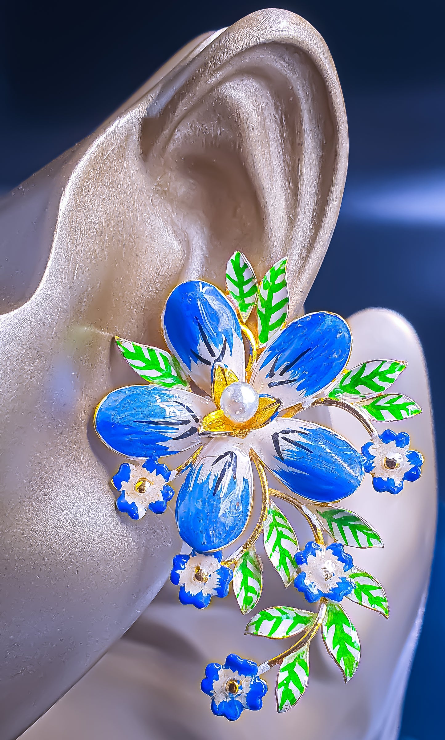 Raanis Ciel Floral Earrings