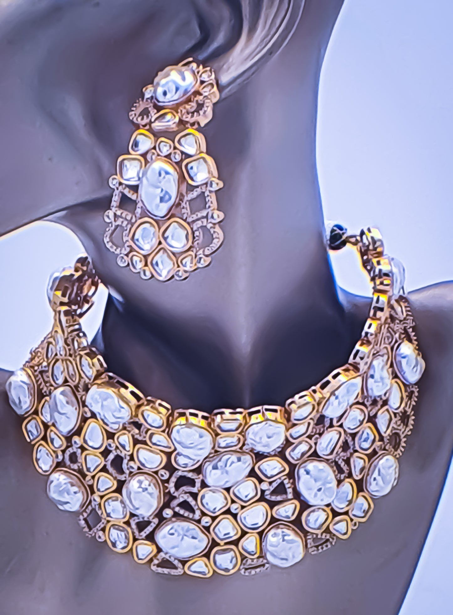 Raani's Luxe Baroque Elegance Choker Ensemble