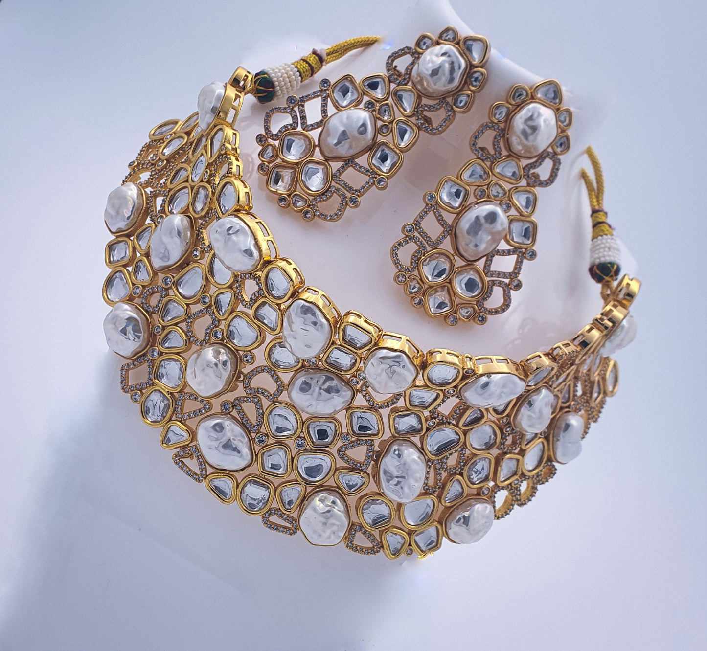 Raani's Luxe Baroque Elegance Choker Ensemble